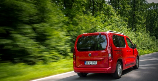 Opel Combo Life получает новый бензиновый двигатель