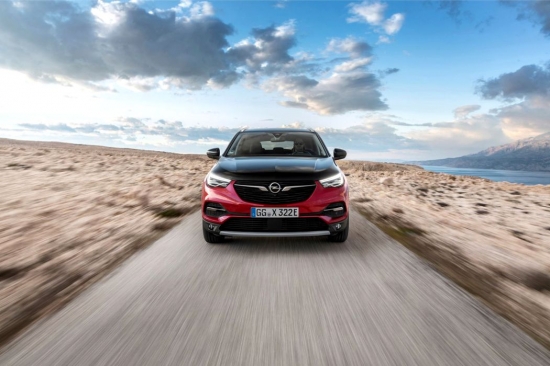 Новый Opel Grandland X Hybrid: цены и комплектации