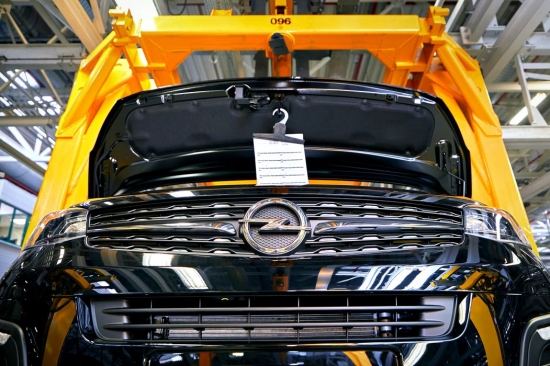 Opel samazinās līdz 4100 darba vietas